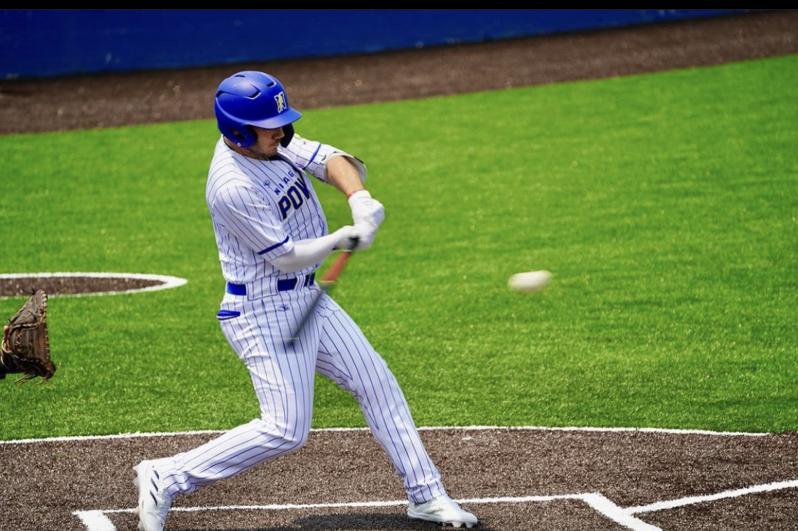 Baseball Splits Saturday Doubleheader Against UMass-Lowell - North