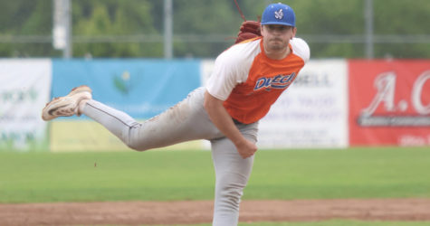 Dutchmen Take Game One of Doubleheader Against Blue Sox, Rain Halts Game Two