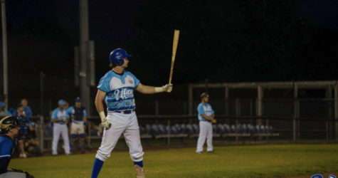 Blue Sox Defeat Rapids on Walk-Off Home Run in Extra Innings